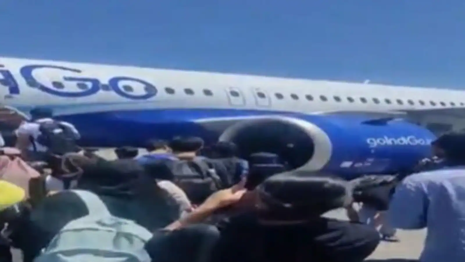 India evacuates 90 Kashmiri students from Iran via Armenia, to land in Delhi tonight | Watch video