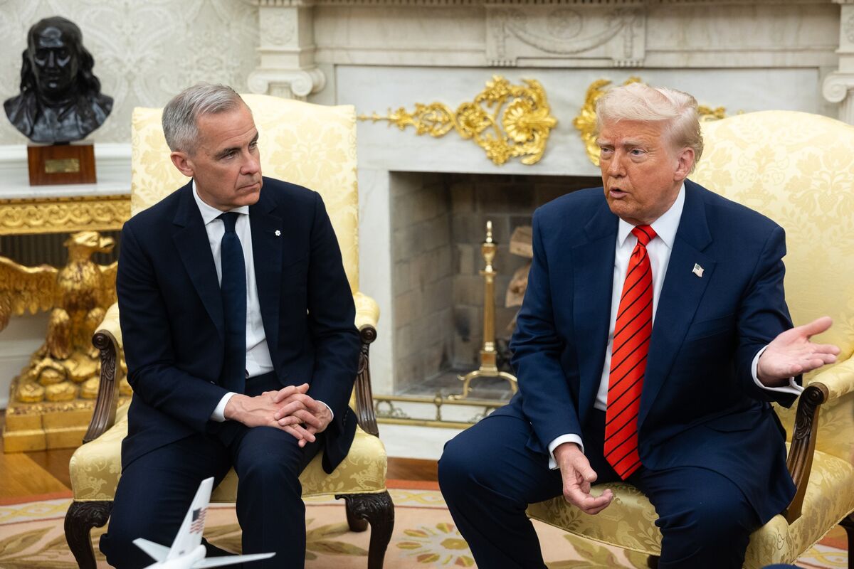 Trump Turns on ‘Nice’ Carney With Canadian Tech Tax Ultimatum