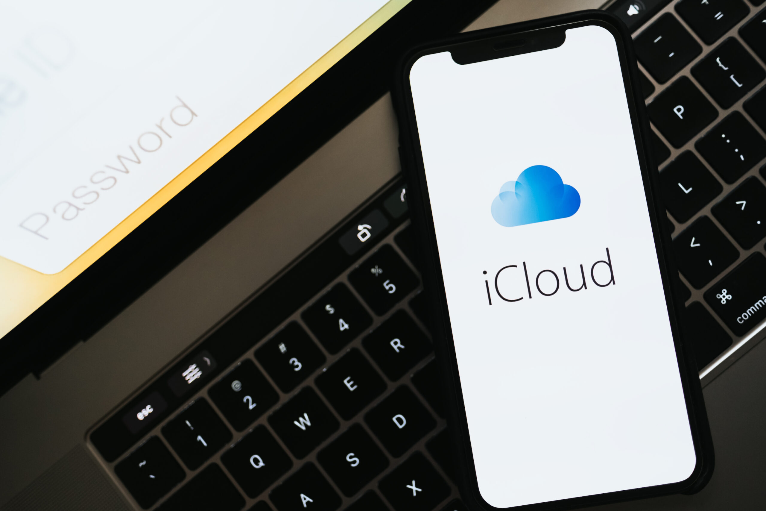 iCloud down — live updates on outage affecting Photos, Mail and more