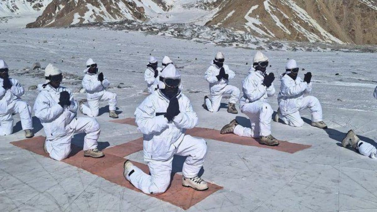 Yoga At 20,000 Feet: Indian Army Soldiers Mark International Yoga Day At Siachen