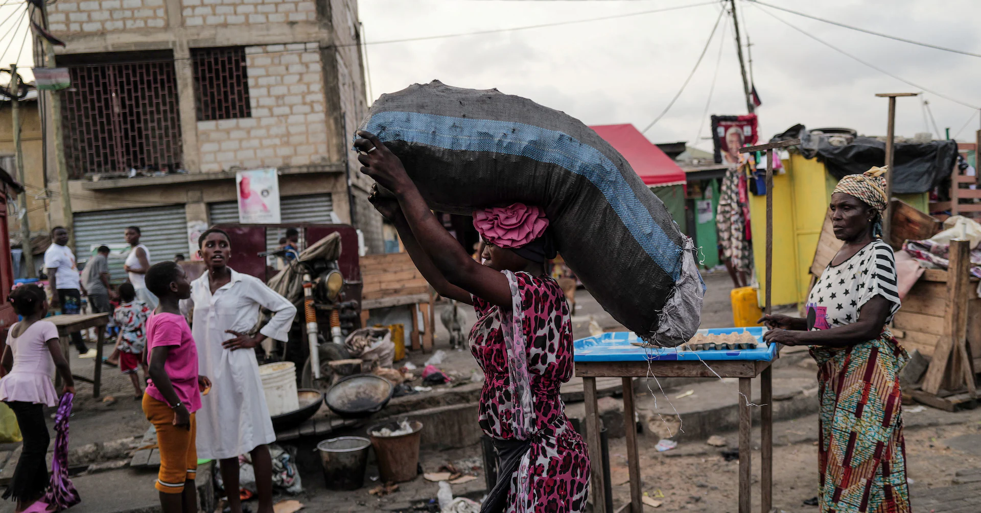 Vatican-backed report seeks financial reform to avert decades of lost development