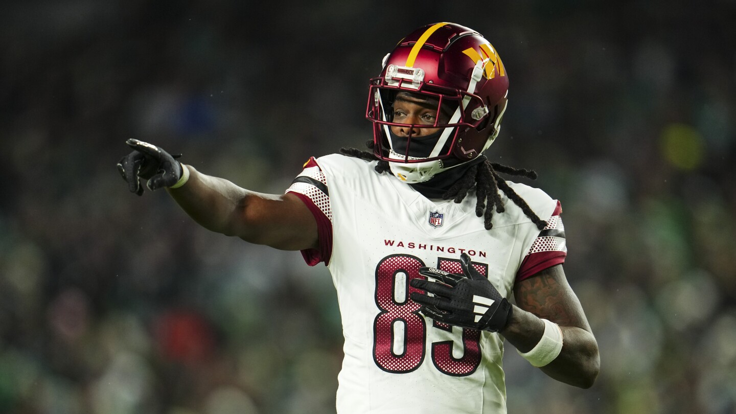 Noah Brown carted off at Commanders practice