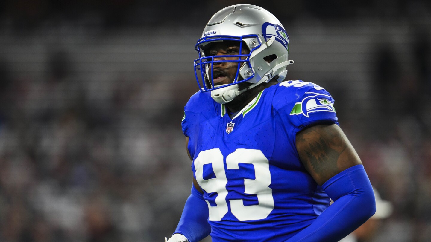 Packers sign NT Cameron Young