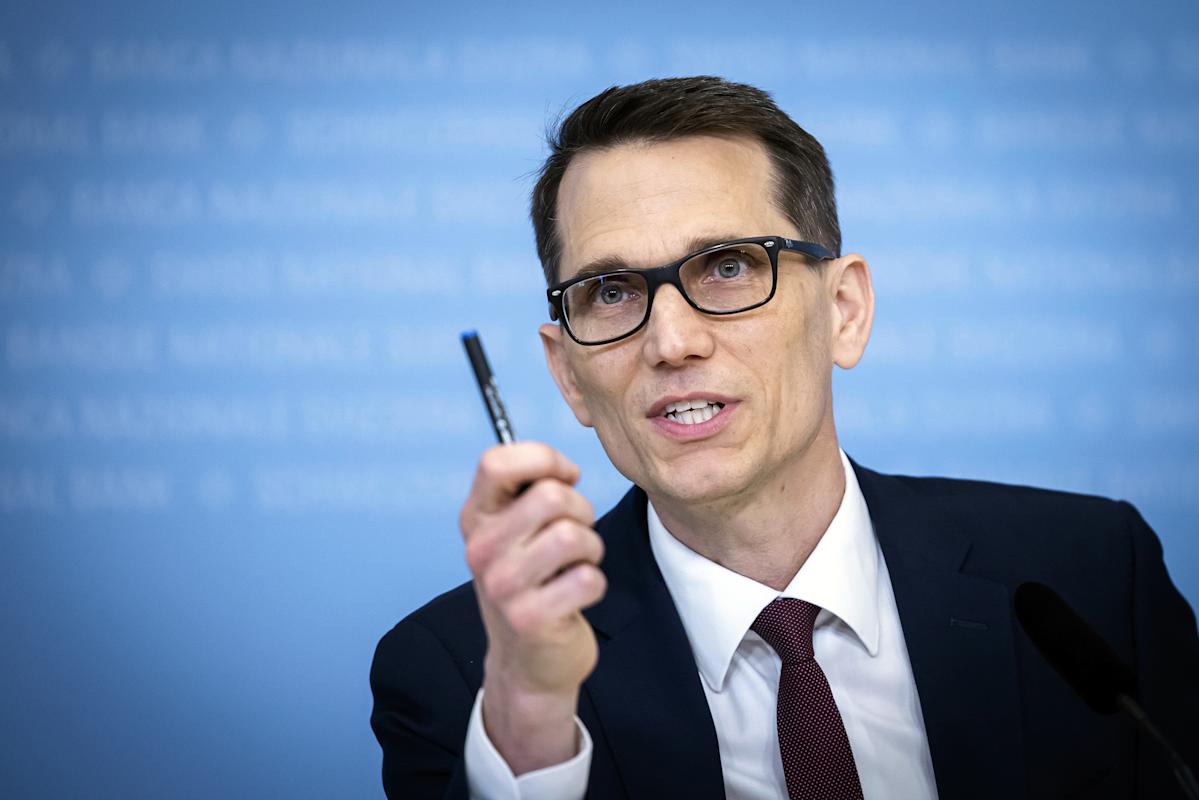 Swiss cut key interest rate by a quarter percentage point, putting its target now at 0%