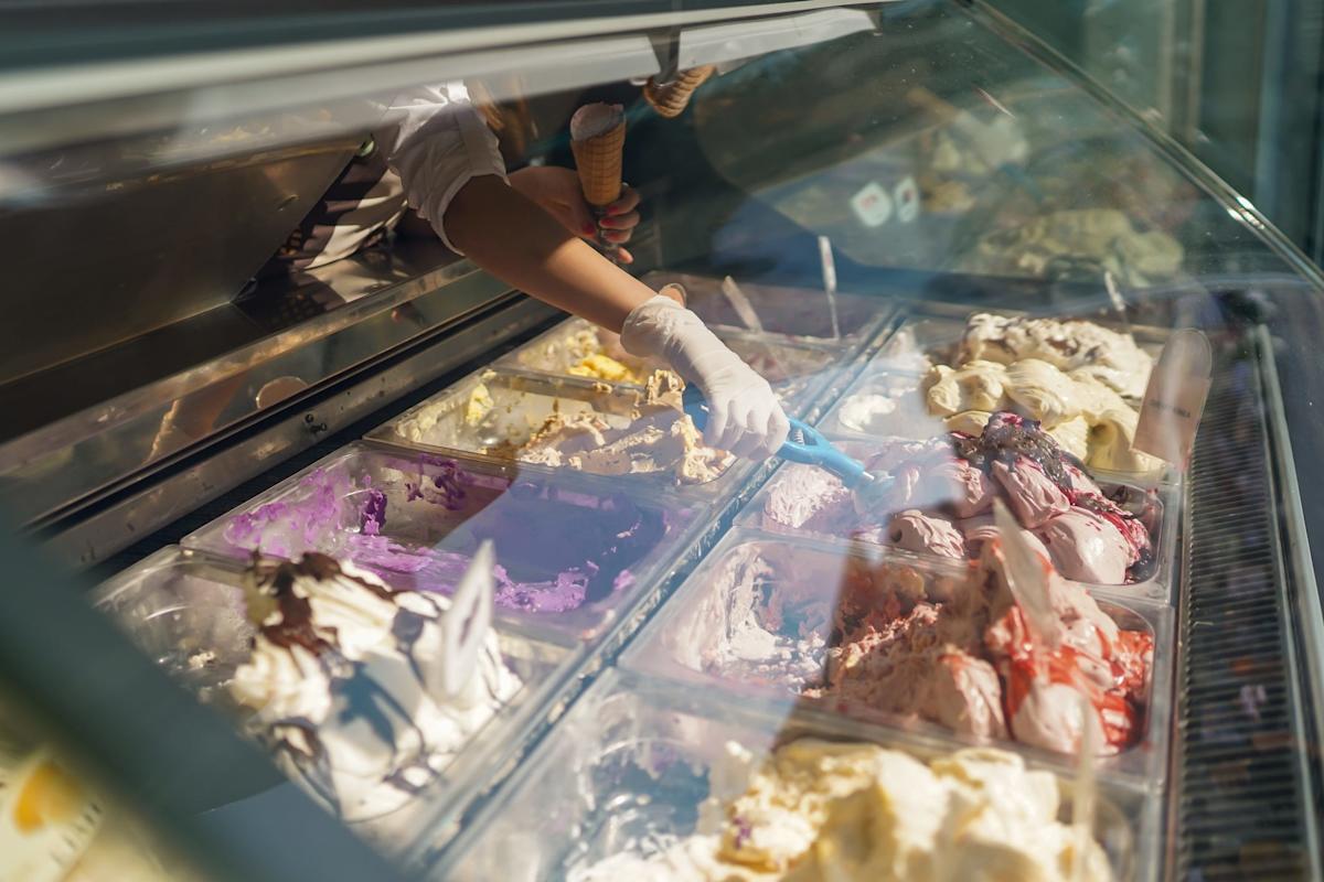 The oldest ice cream shop in CT dates back to over 200 years ago. How to get ice cream there