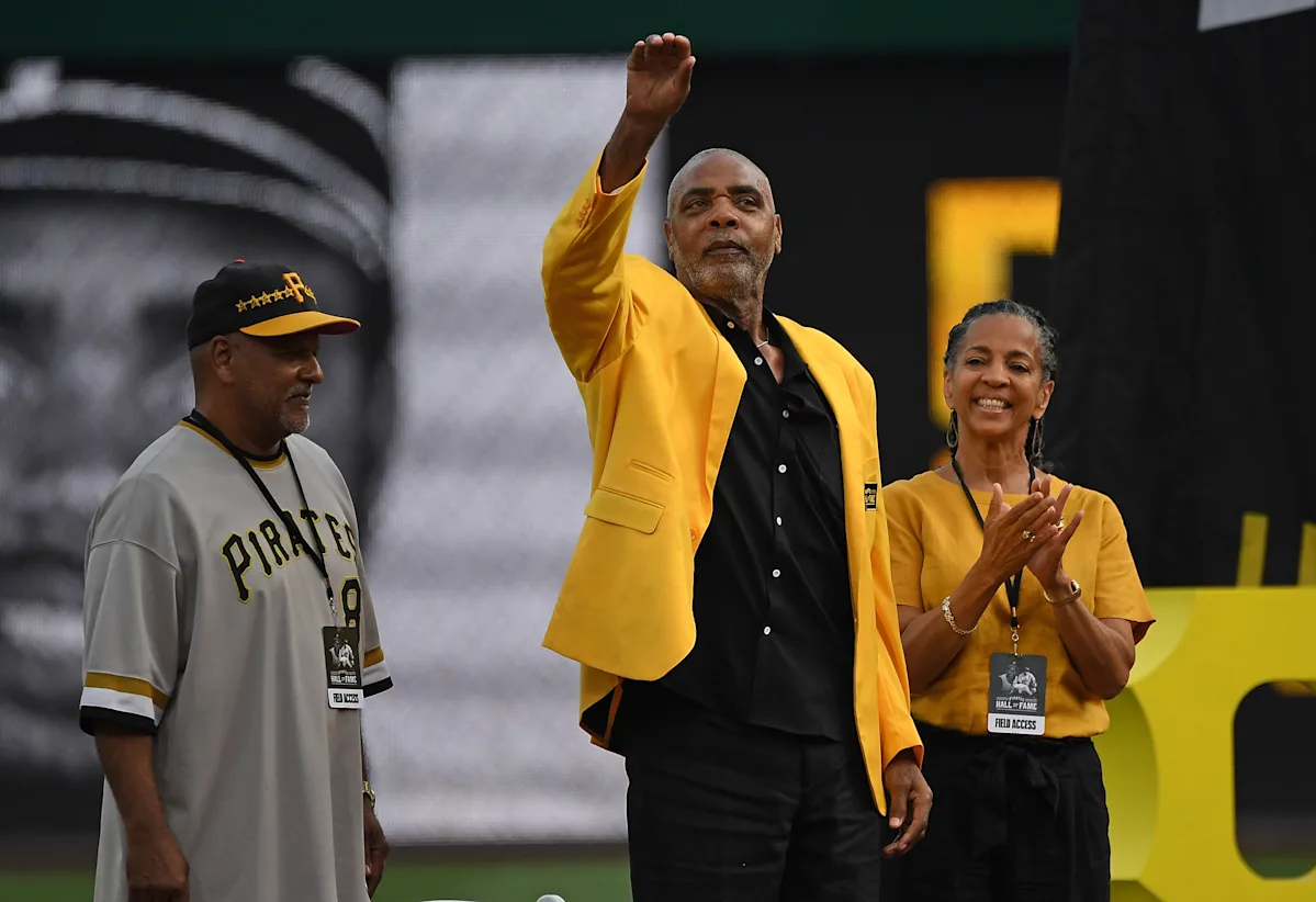 Dave Parker, Baseball Hall of Famer and former NL MVP, dies at 74