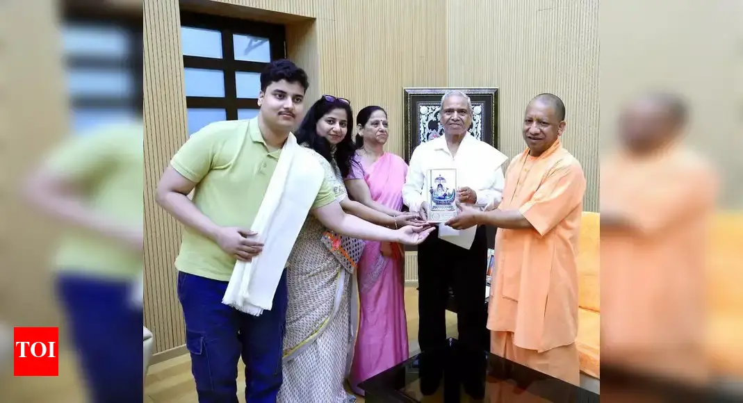 Son docks amid stars, parents over the moon | Lucknow News