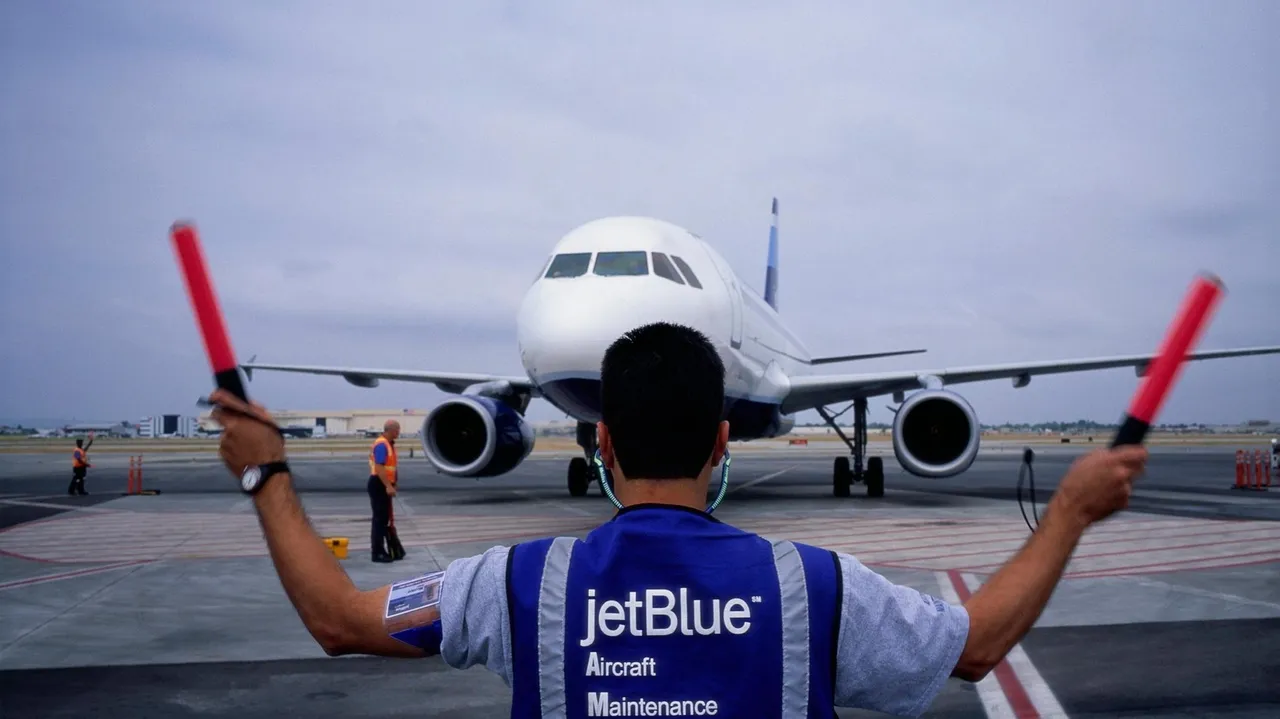 JetBlue marks 25th anniversary with major travel promotion