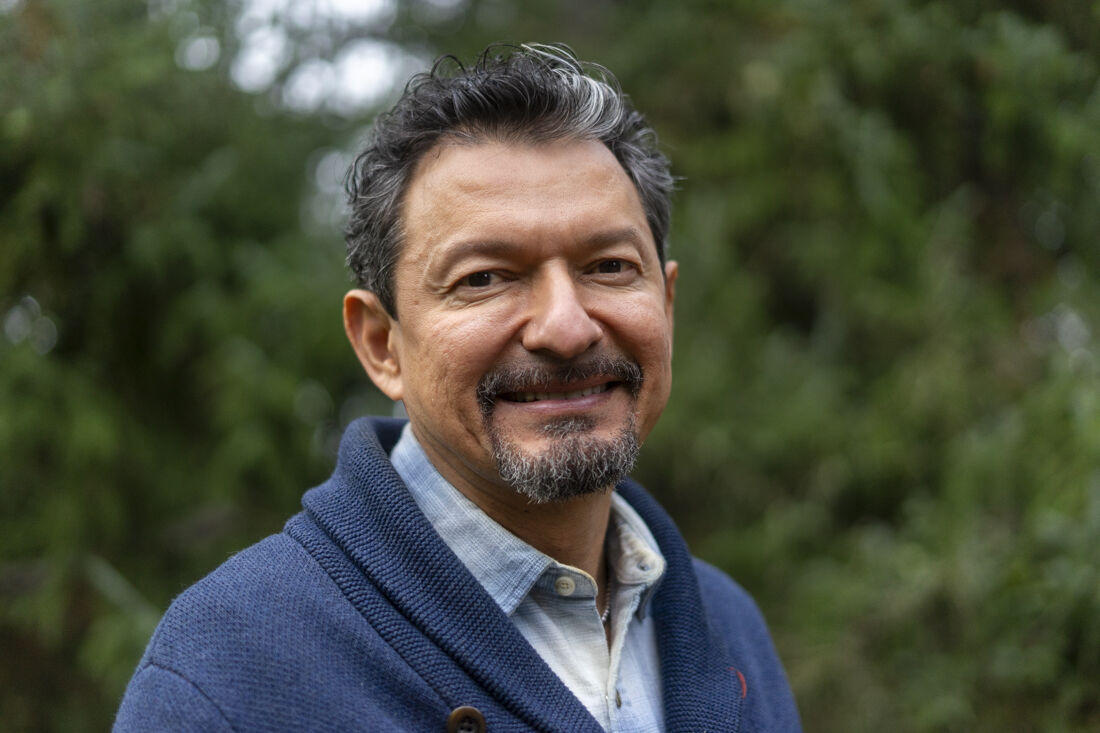SOJC Dean Molleda acknowledges he hasn’t followed UO travel policy