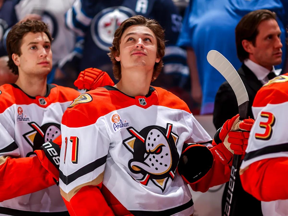 Ducks trade Trevor Zegras to Flyers in exchange for Ryan Poehling, draft picks