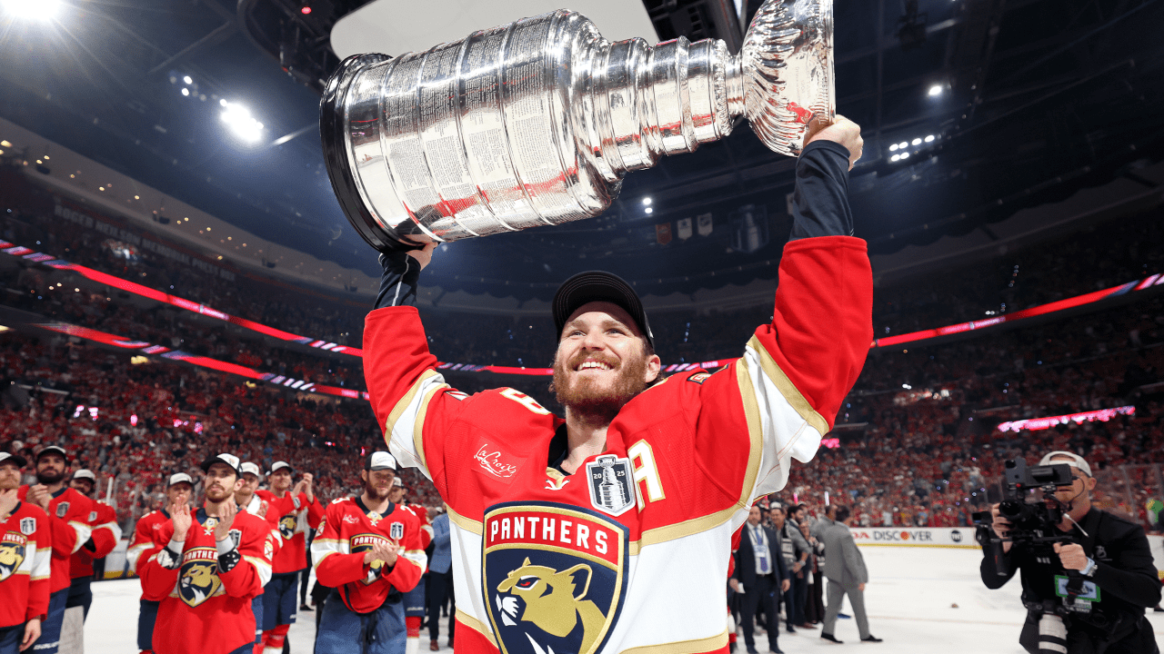 Tkachuk played through torn adductor muscle, sports hernia injury for Panthers