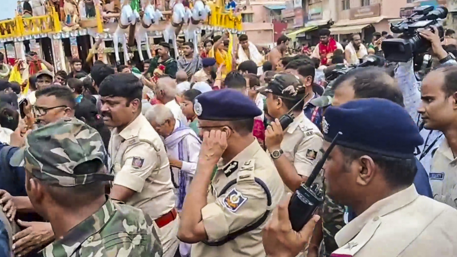 Puri Yatra stampede: Cops suspended, officials transferred, probe ordered