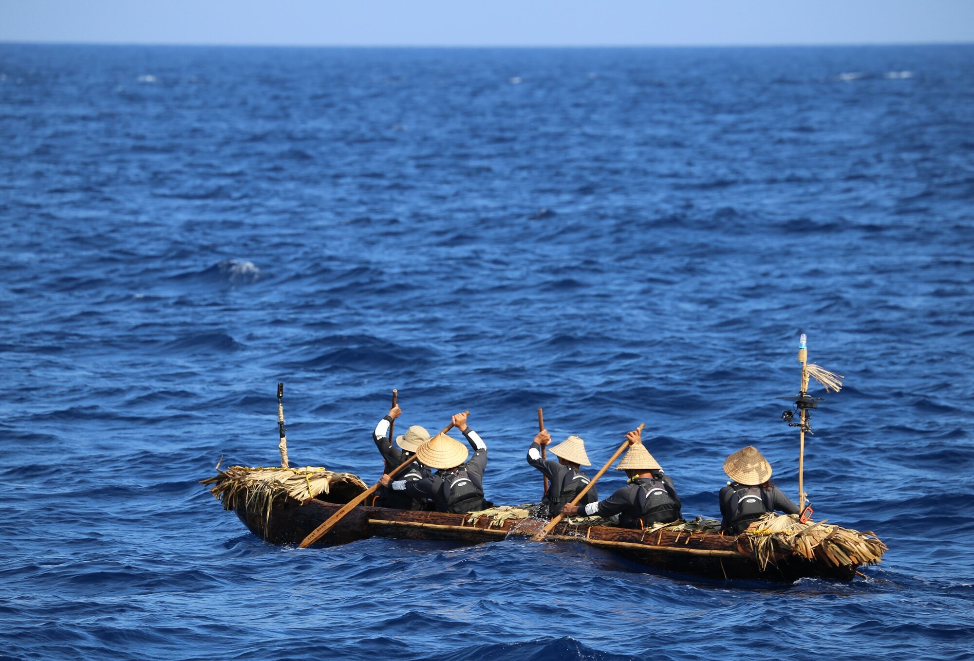 Ancient canoe replica tests Paleolithic migration theory