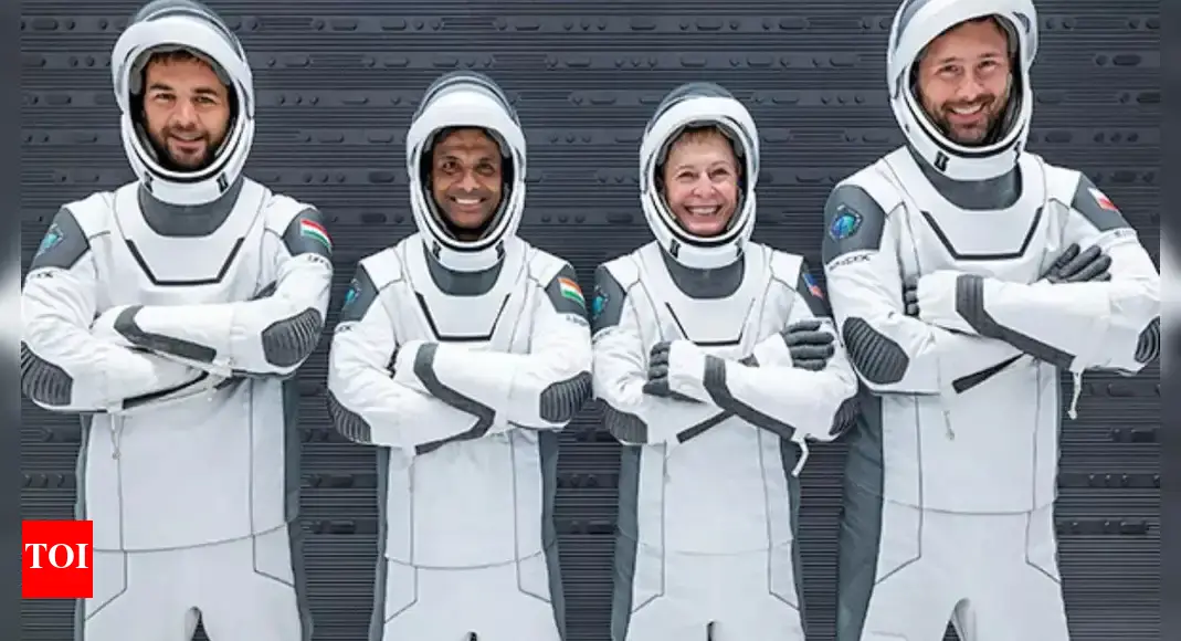 Axiom-4 astronaut crew: Spacewalker, fighter pilot, skyjumper, & radiation specialist - The Times of India