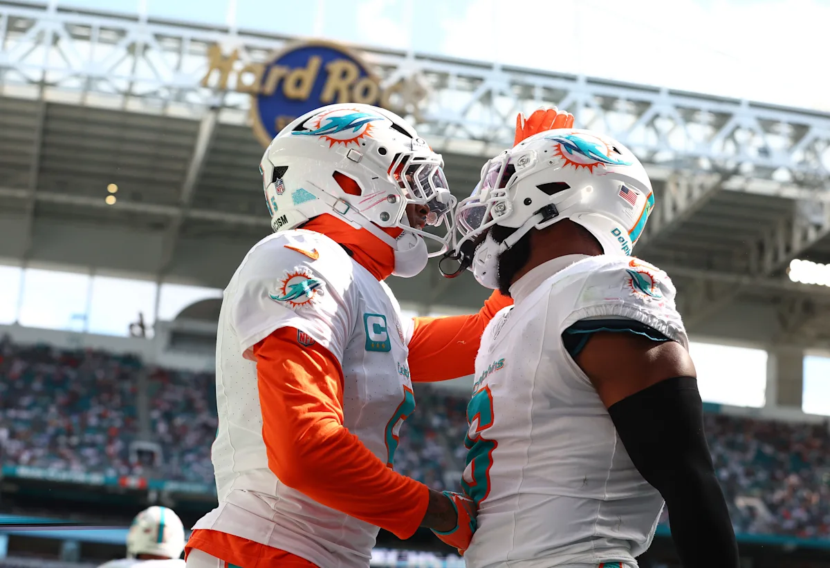 CBS dissects Dolphins' biggest mandatory minicamp storyline