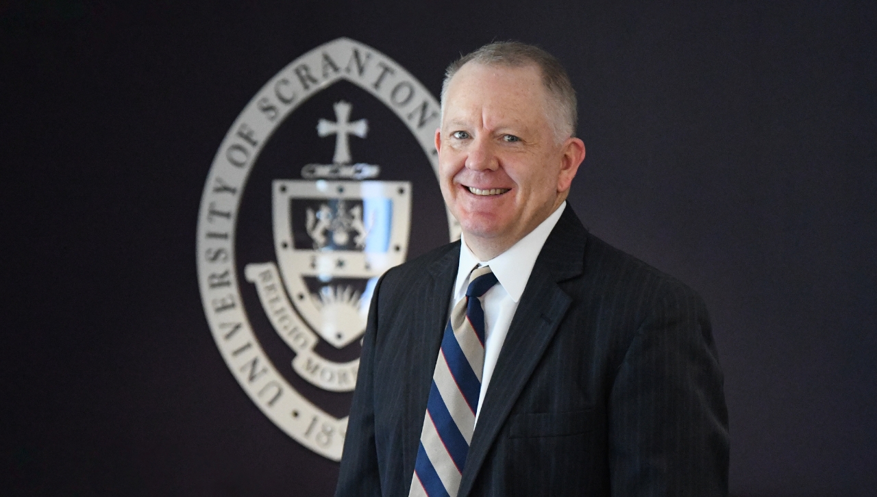 Hietsch Named Senior VP for Finance and Administration