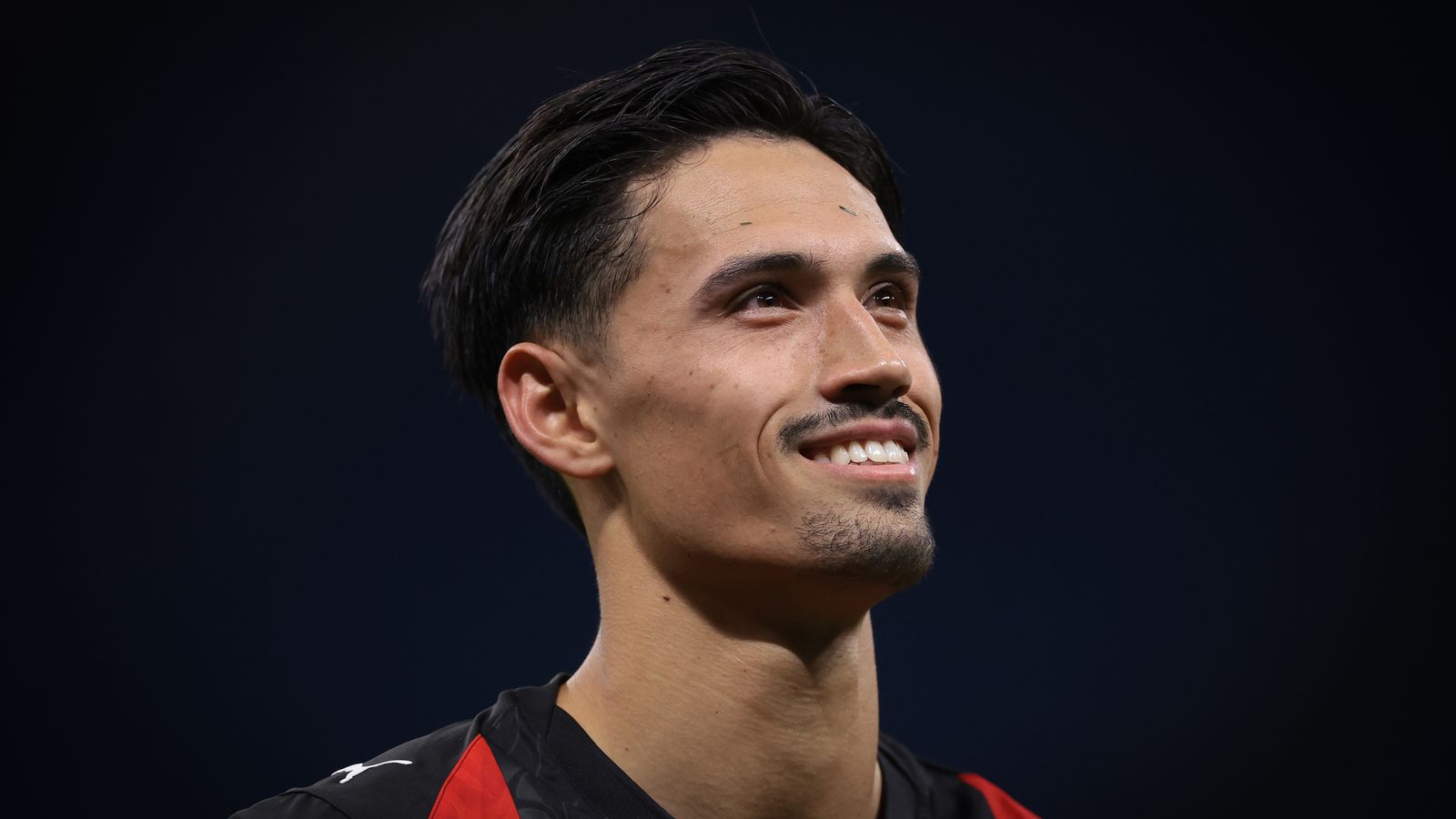 Tijjani Reijnders transfer news: Man City agree deal to sign AC Milan midfielder