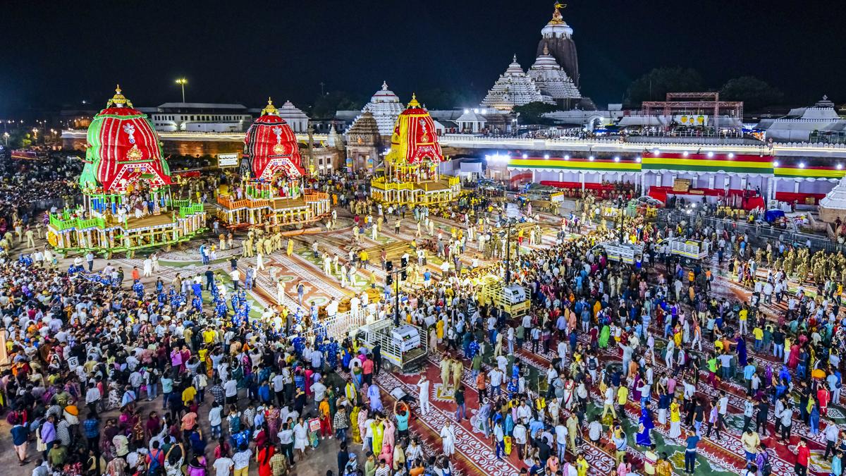 President Murmu extends greetings on Rath Yatra, prays for global peace