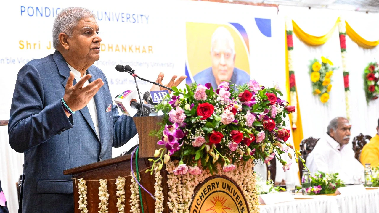 Festering wound: Vice President backs RSS, slams Emergency-era Preamble edits