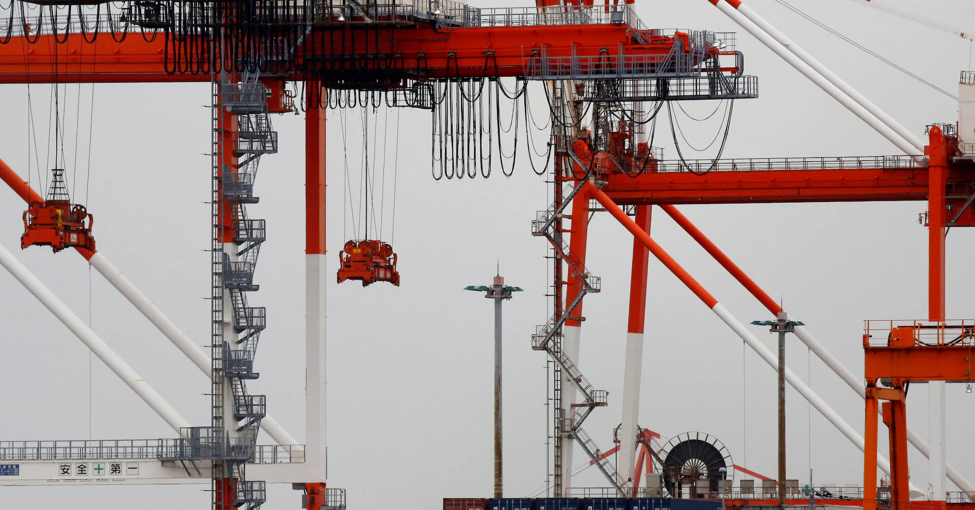 Japan manufacturers' confidence dips in June on tariffs, China woes