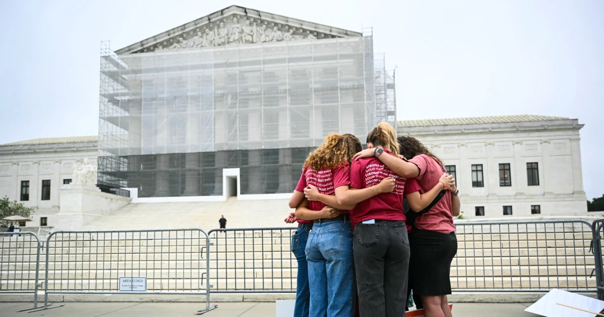 A 'lawless' Supreme Court term closes with a birthright citizenship farce
