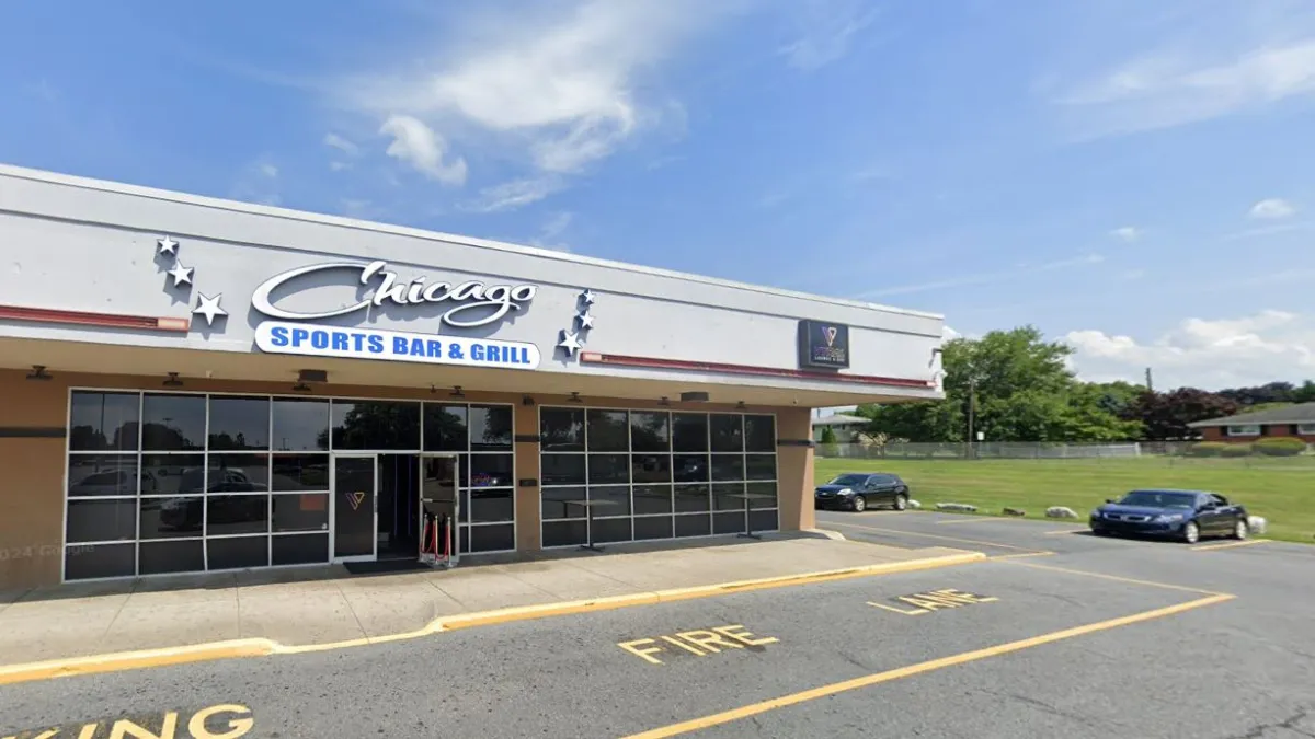 Man arrested after 3 hurt in shooting outside Allentown sports bar