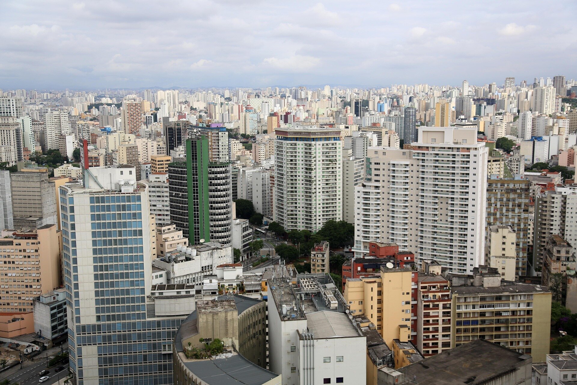 Study of adolescents shows that the urban environment influences their sense of justice and trust in institutions