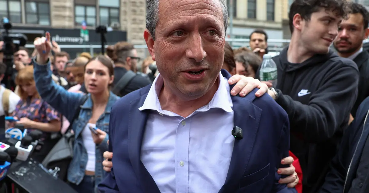 Democrats defend another candidate handcuffed for ICE protest