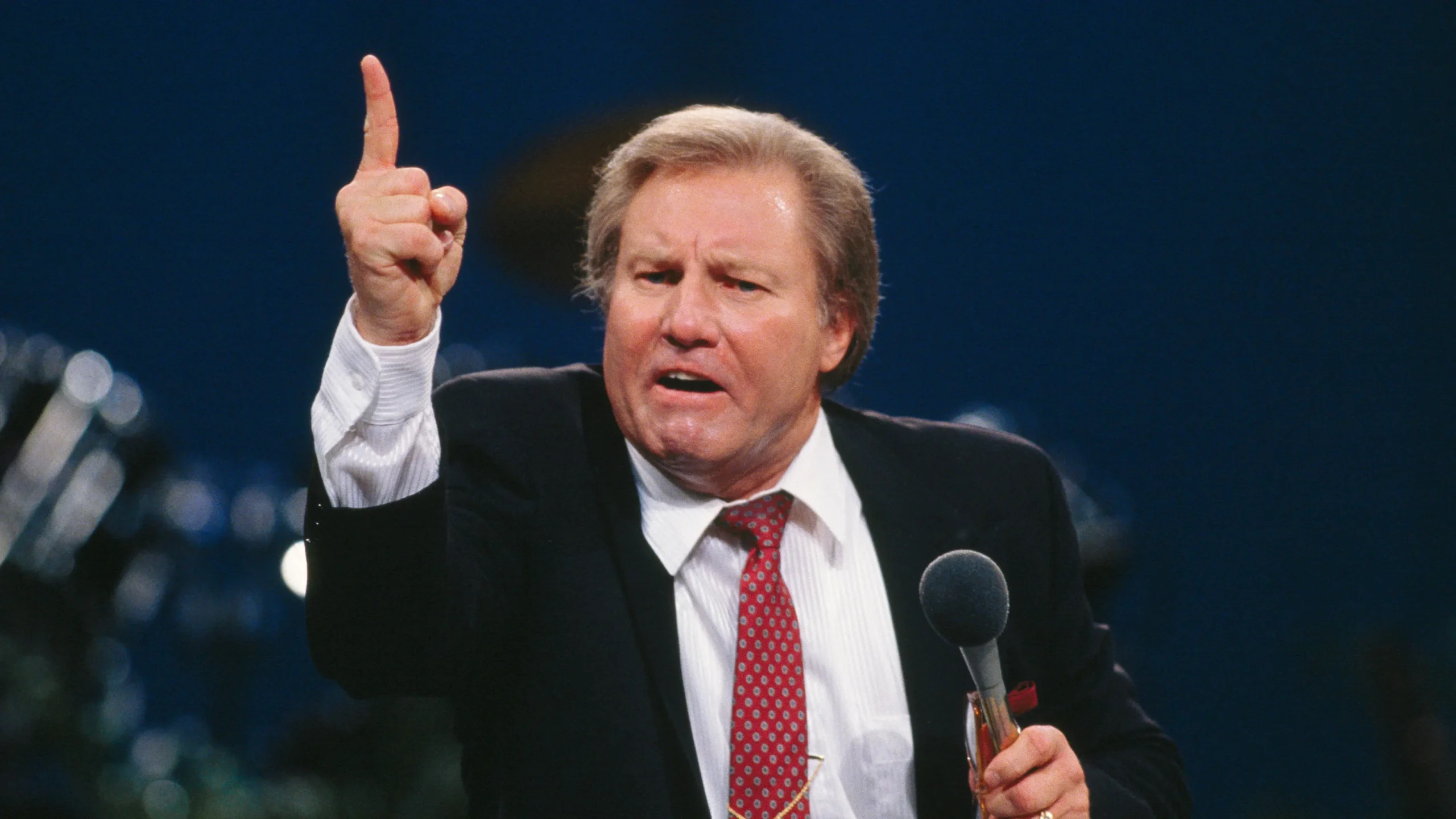 Rev. Jimmy Swaggart's family gives update on televangelist's condition