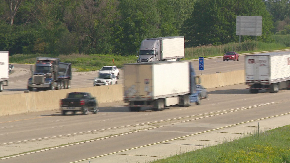 Record travel forecast for Independence Day; best and worst travel times