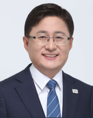 Kim Sung-whan: DP lawmaker tapped environment minister