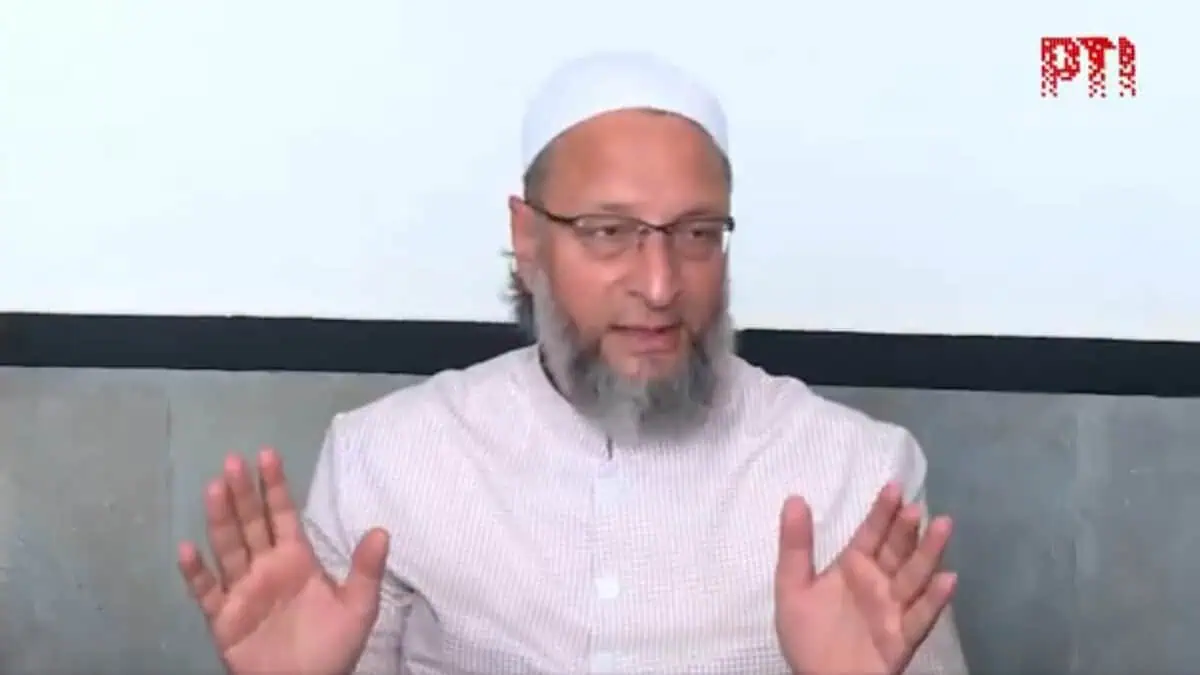 Center secretly implementing NRC in Bihar: Asaduddin Owaisi
