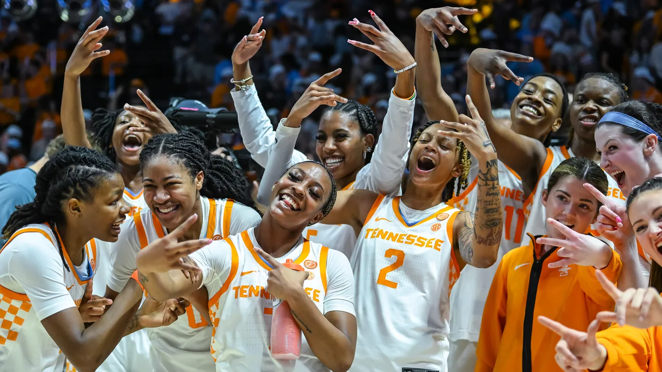 Nashville's Chapstick bar to celebrate women's sports