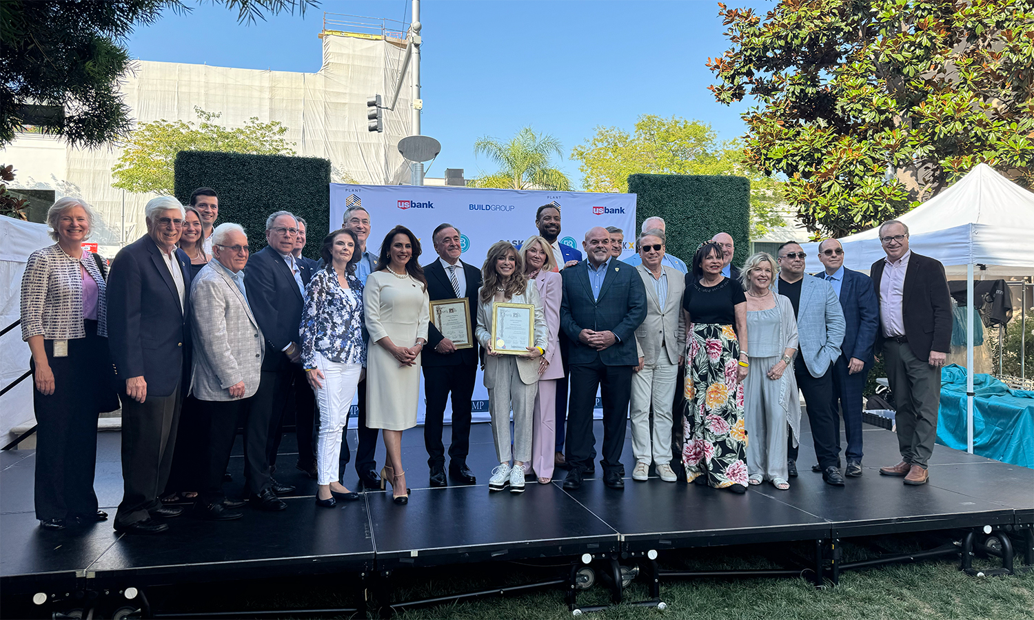 Business Community Gathers at Chamber Garden Party