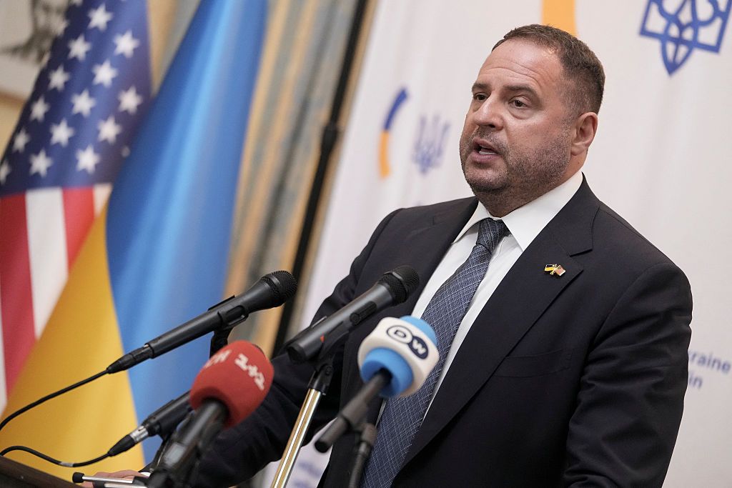 Trump administration doesn't like working with Zelensky's top aide, Politico reports