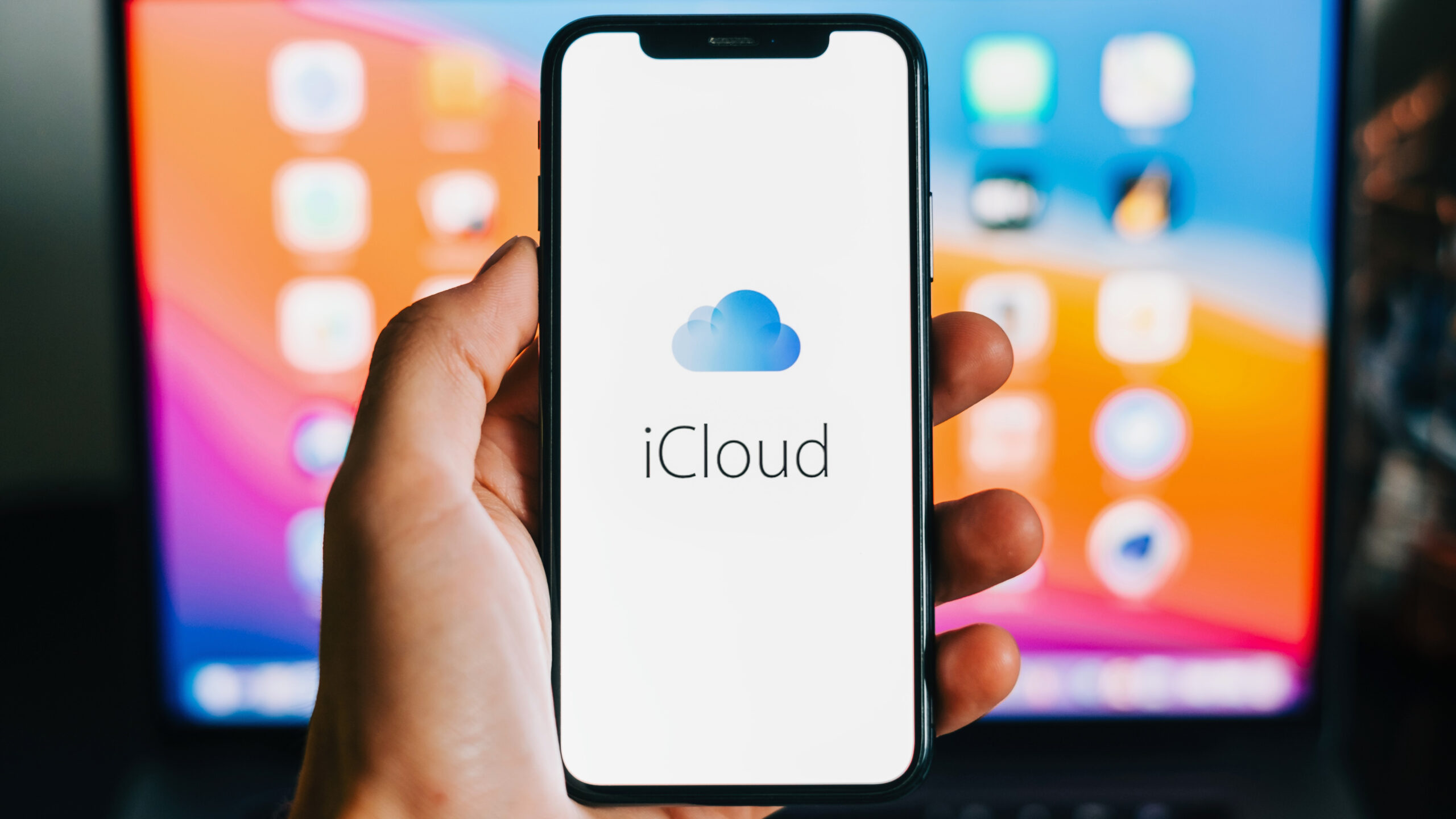 Is iCloud down? Live updates as Apple reports issues with web apps, Photos, and more