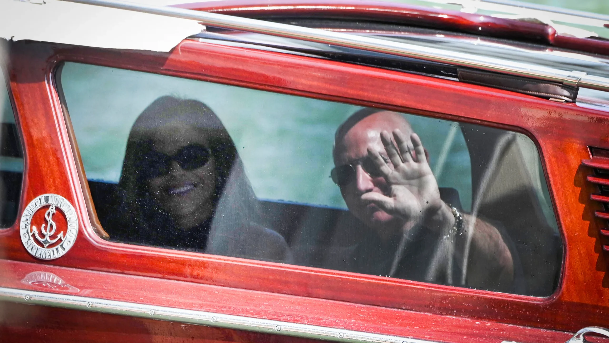 Jeff Bezos, Lauren Sánchez arrive for controversial luxury Italian wedding