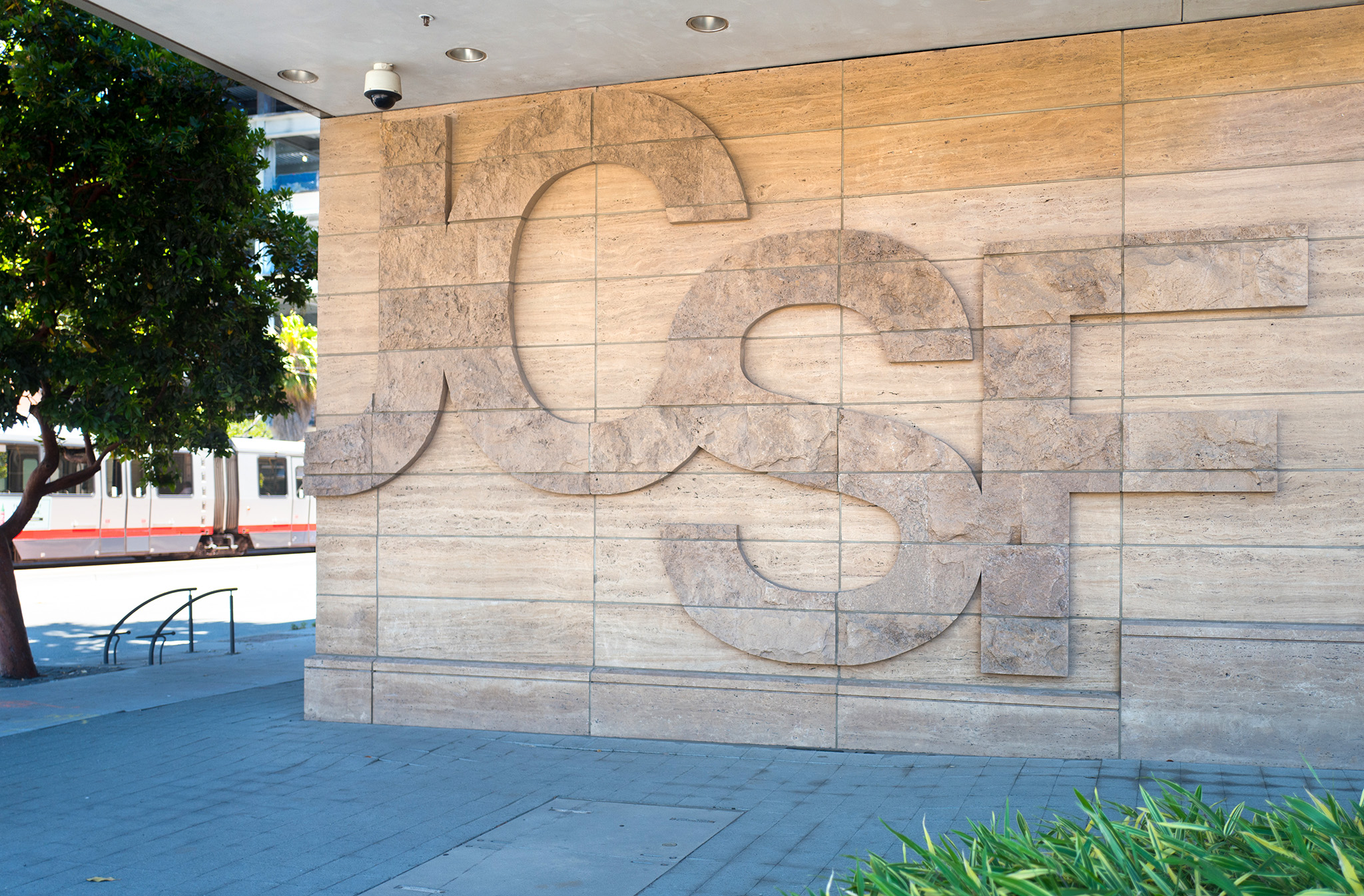 UCSF Health to slash 200 positions amid 'serious financial challenges'