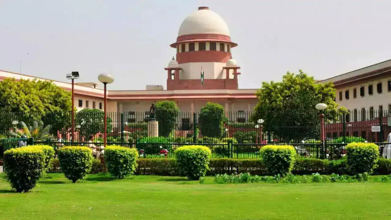 Supreme Court junks Delhi Waqf Board's plea over Gurudwara in Delhi: ‘Religious structure already fu