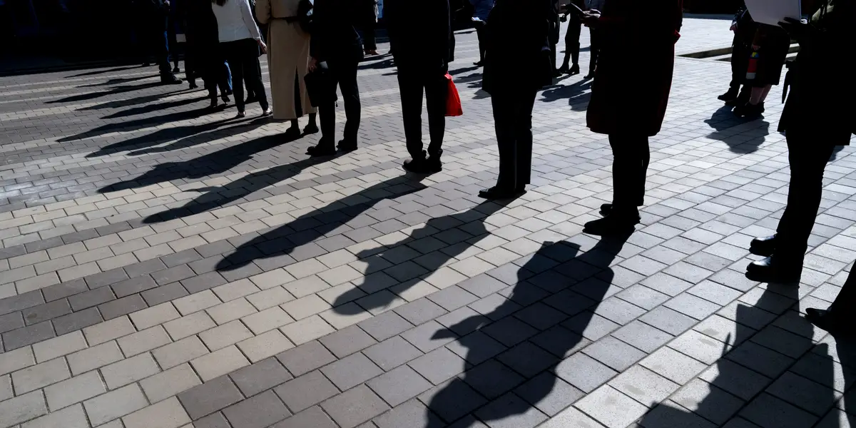 3 signs the economy is in worse shape than we thought