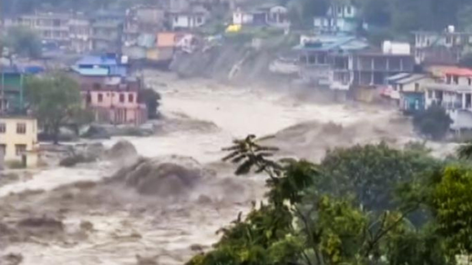 2 dead, over 20 feared swept away as rains wrecks Kangra, Kullu