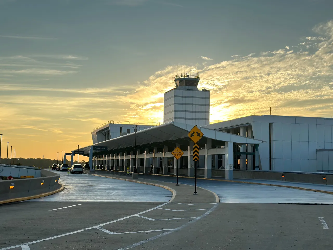 Jackson airport expects heavy travel through July 7