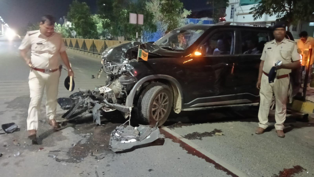 Patna hit and run: SUV with BJP flag rams into police barricading, killing lady constable, injuring 2 officers