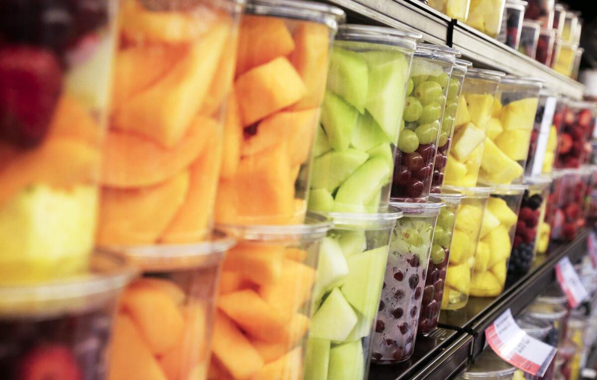 Make summer travel a breeze with these tips for healthy eating
