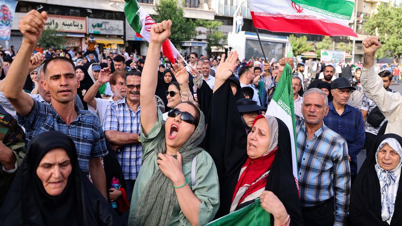 Live updates: Attack on Iranian nuclear sites thrusts US into Israel-Iran conflict