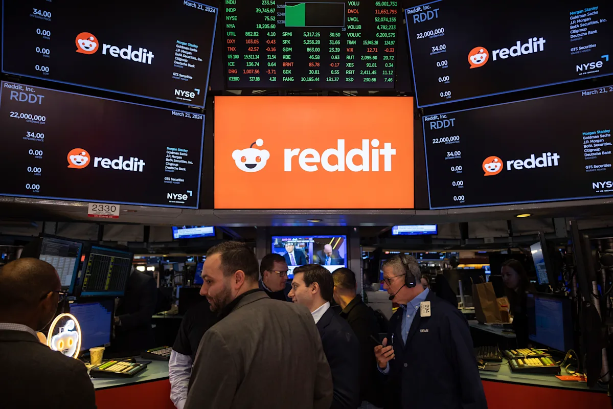 Reddit stock: Buy, sell, or hold?
