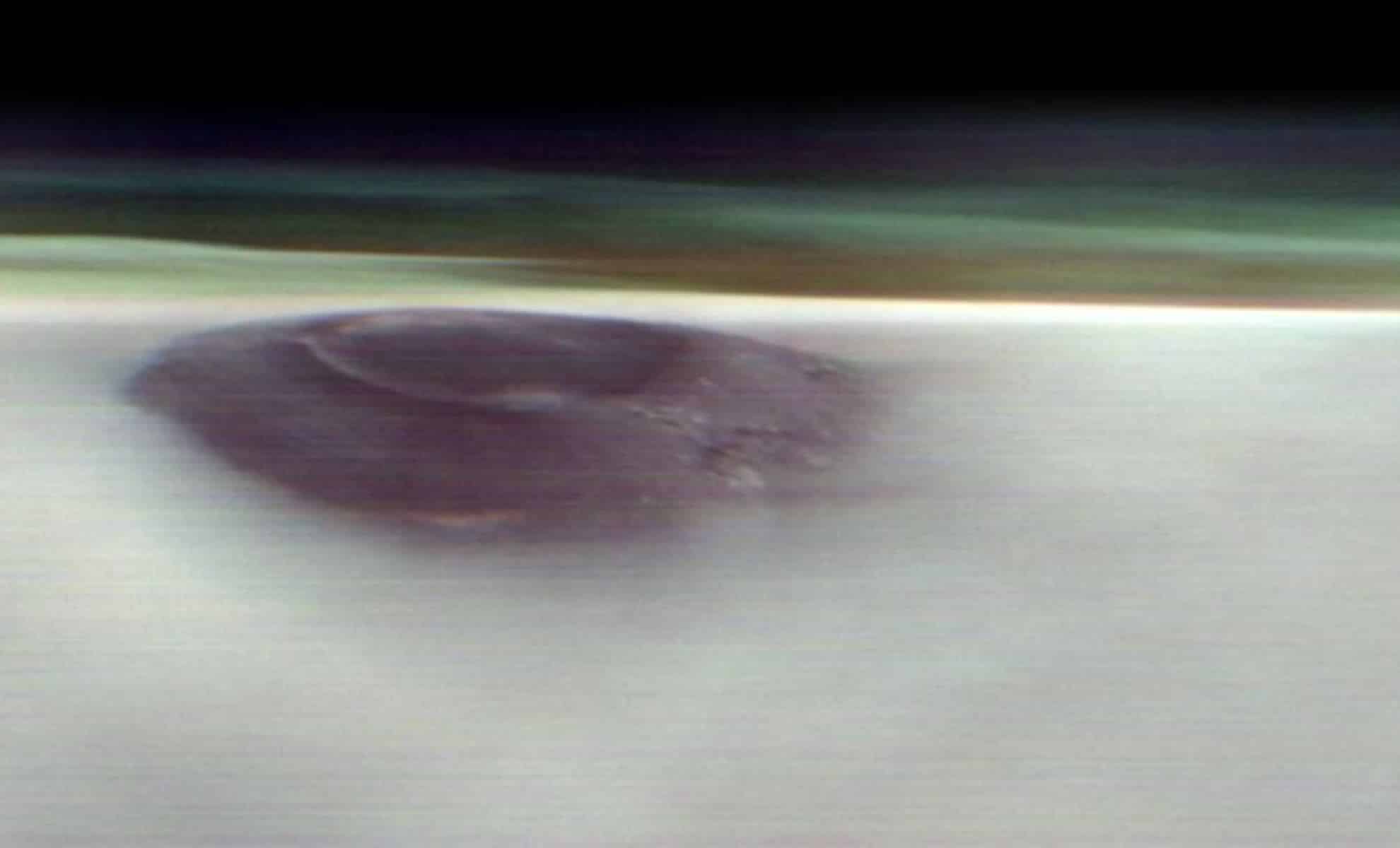 NASA Spots Strange Towering Shape Breaking Through Mars' Atmosphere