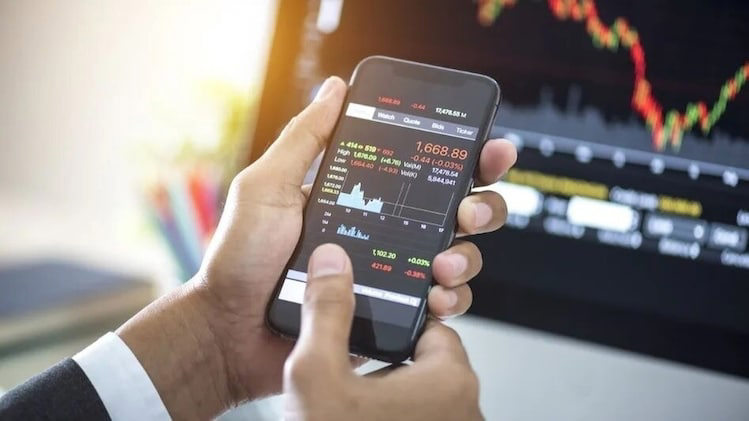 Aditya Birla Lifestyle Brands lists on stock market debut after demerger; check details