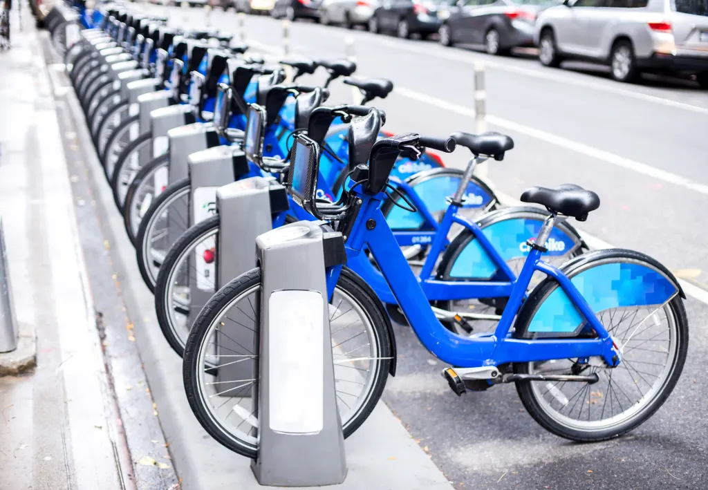 Readers sound off on more Citi Bikes, Israel’s travel trouble and the immigration impasse