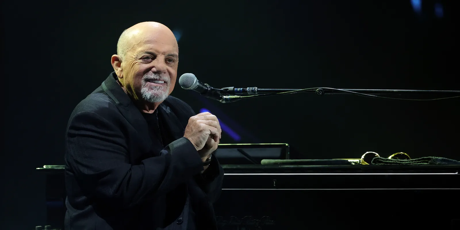 Billy Joel shares health update with Howard Stern amid brain disorder: 'I'm not dying'
